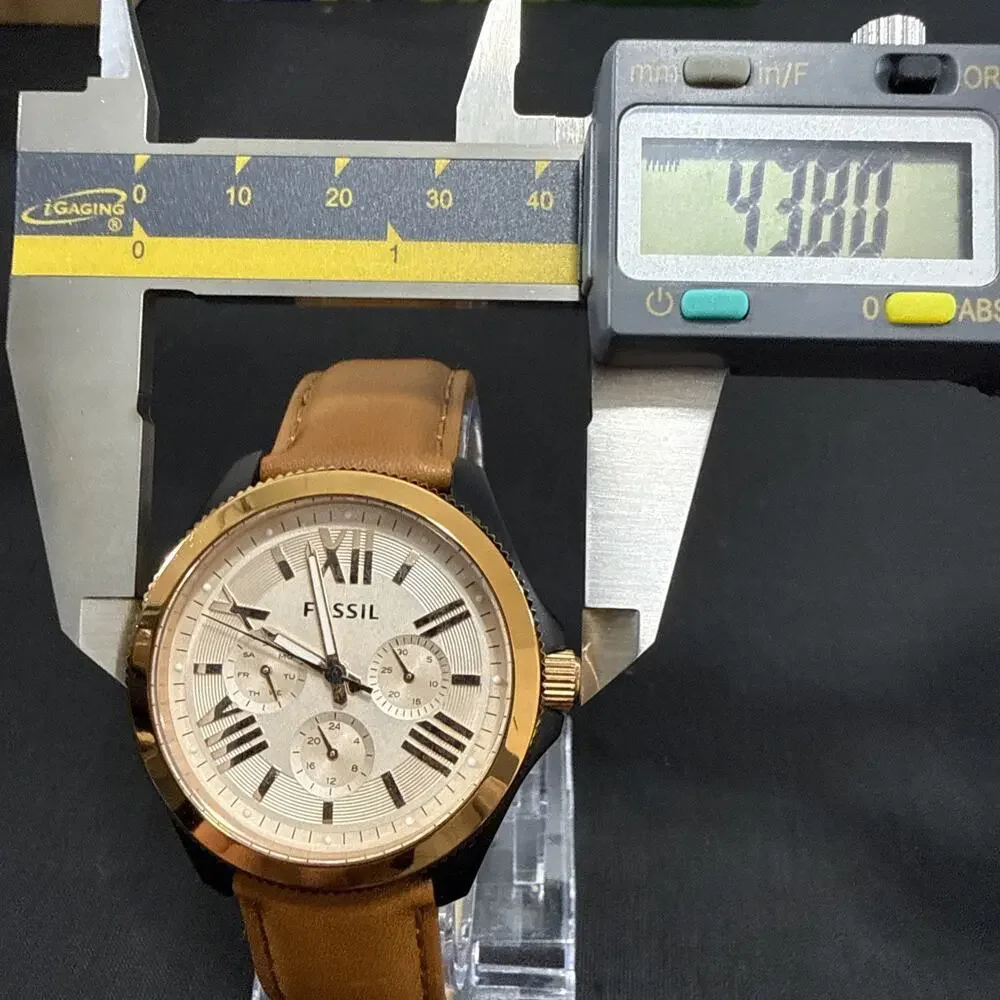 Fossil Cecile AM4624 Women's Wristwatch New Brown Leather Band New Battery (Z1)